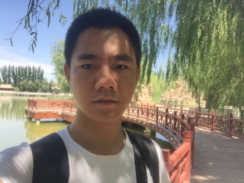 一见倾心的第一张照片--闽南相亲网