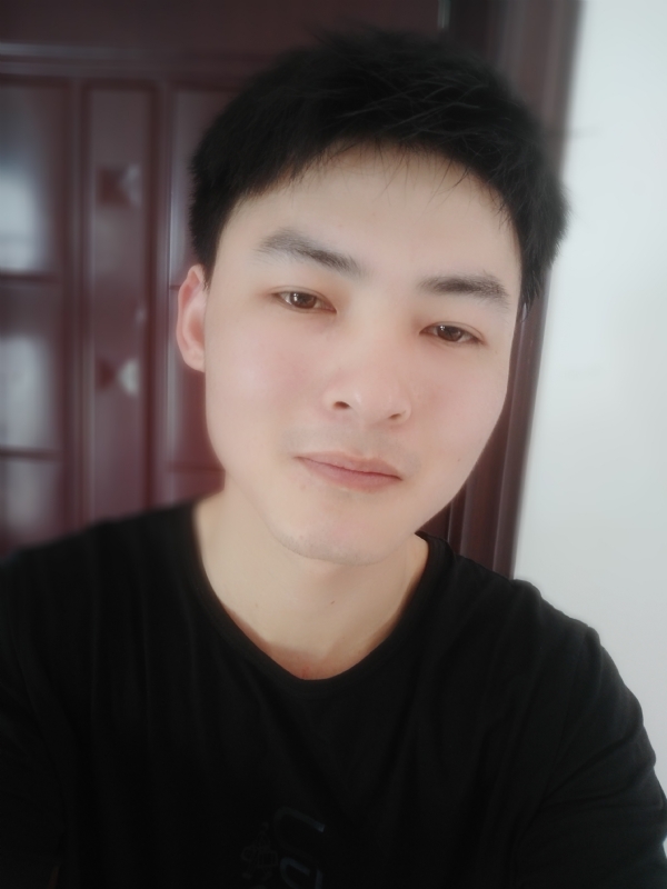 小情绪)っ的第一张照片--闽南相亲网