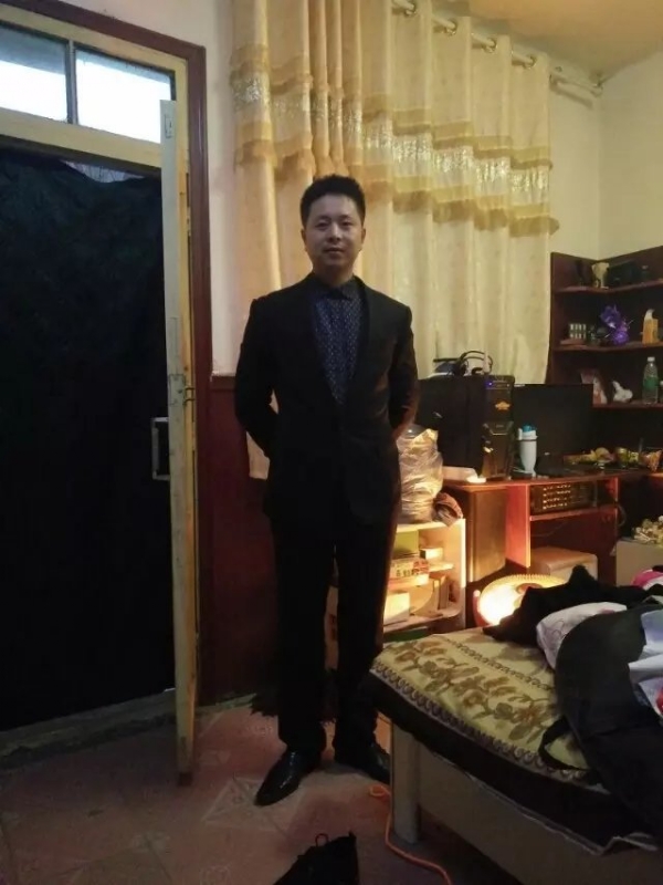 亮亮的第一张照片--闽南相亲网