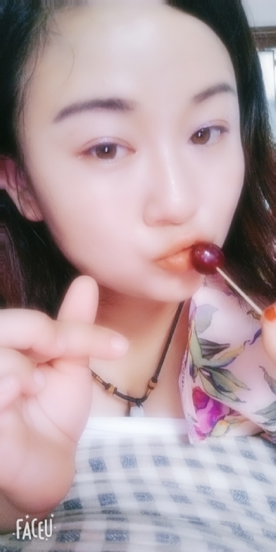霸气璐妞的第一张照片--闽南相亲网