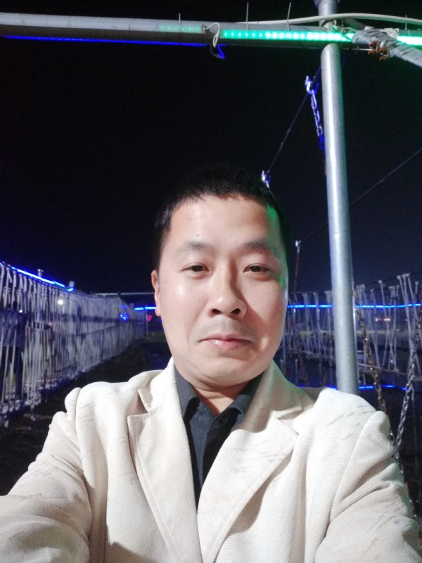 阿峰的第一张照片--闽南相亲网