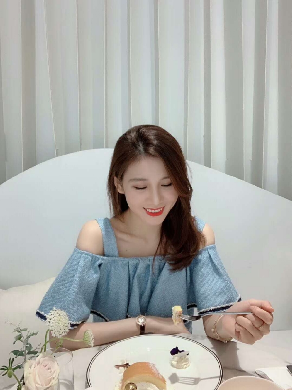 Emily的第三张照片--闽南相亲网