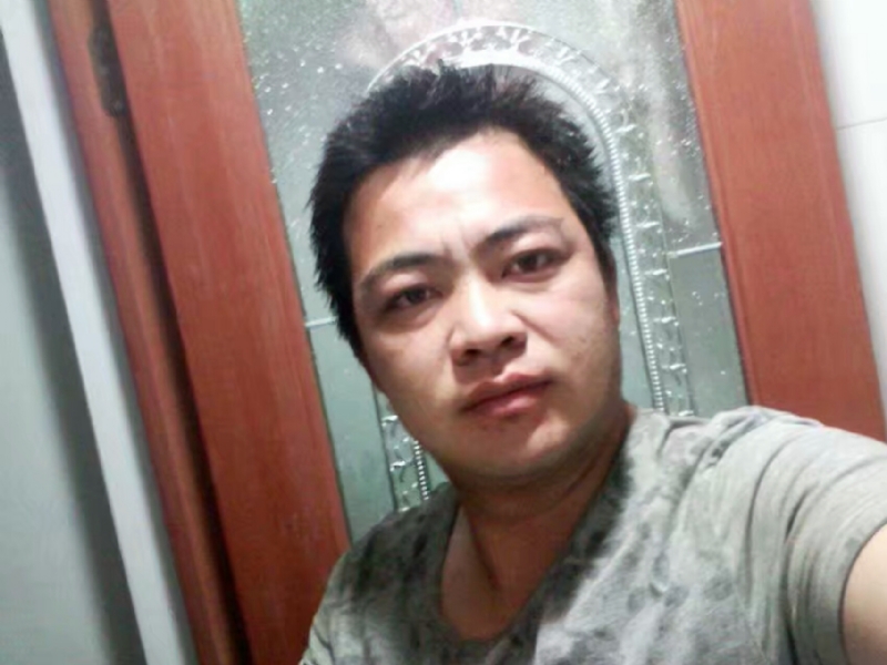 往事随风的第一张照片--闽南相亲网