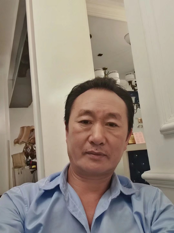 青松的第一张照片--闽南相亲网