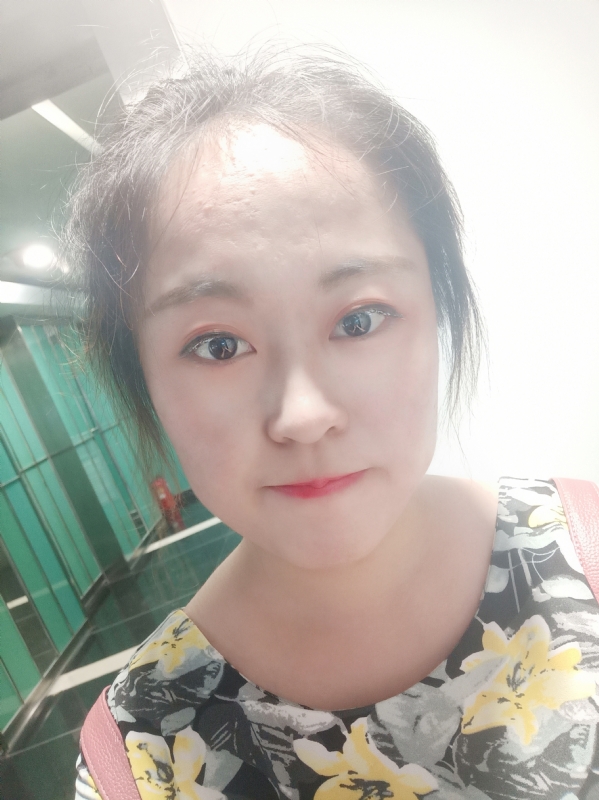 小花伞的第一张照片--闽南相亲网