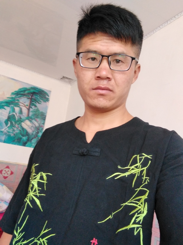 清风的第一张照片--闽南相亲网