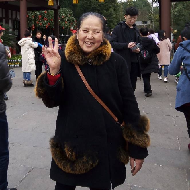 刘刘的第一张照片--闽南相亲网