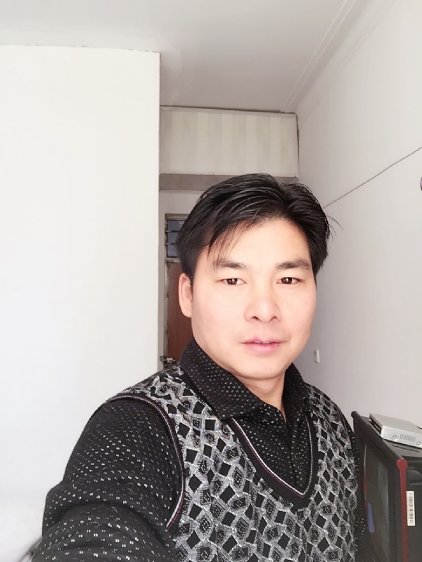 清风的第一张照片--闽南相亲网