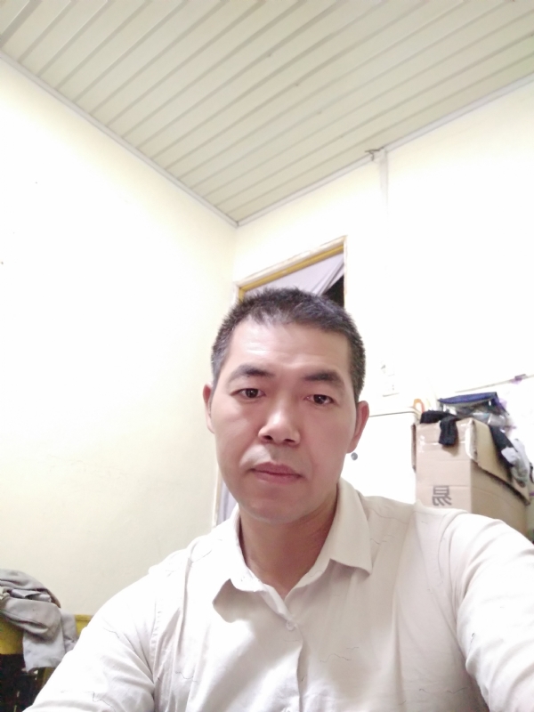为伊消得人憔悴的第一张照片--闽南相亲网