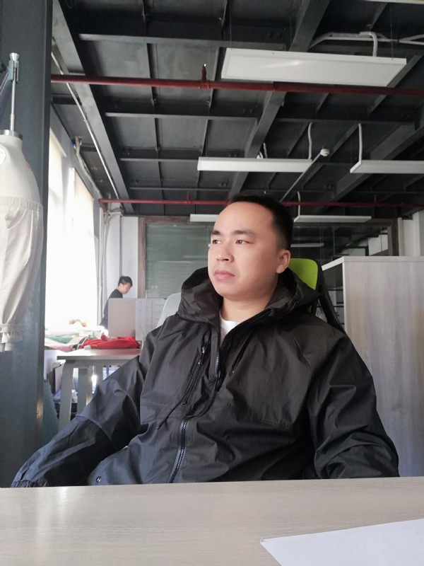 左眼皮跳跳的第一张照片--闽南相亲网