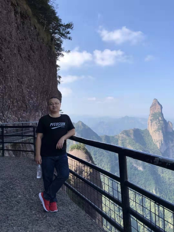 不杵于物的第一张照片--闽南相亲网