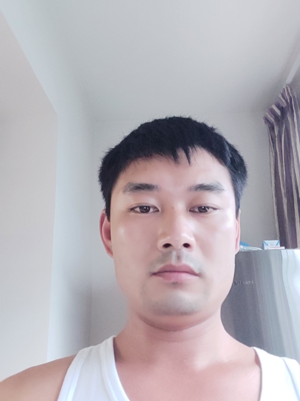 MM的第三张照片--闽南相亲网