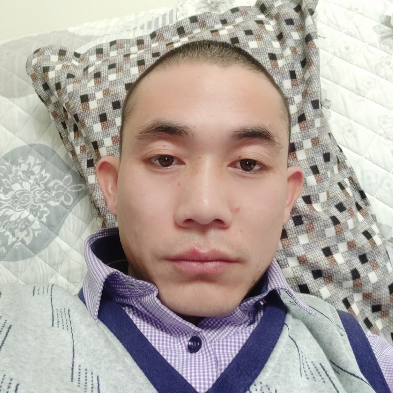 龙飞的第一张照片--闽南相亲网