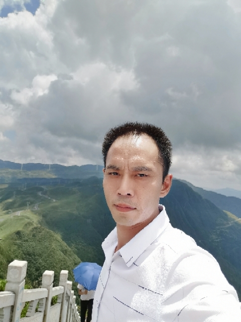 LXZ的第一张照片--闽南相亲网