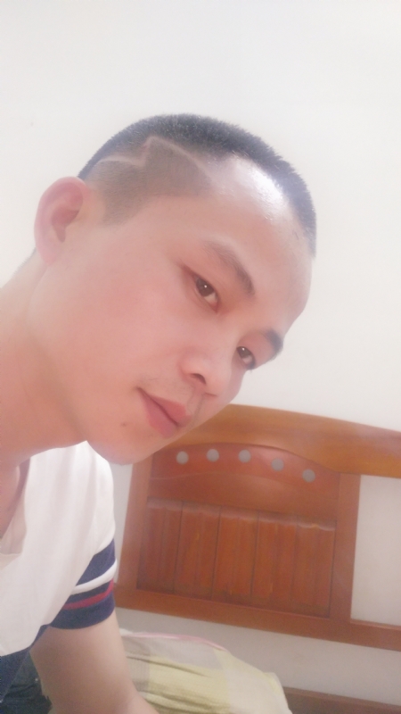 骑着蜗牛看世界的第一张照片--闽南相亲网