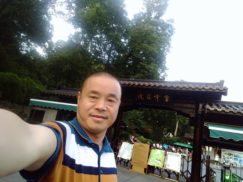夏雨晨紫的第一张照片--闽南相亲网