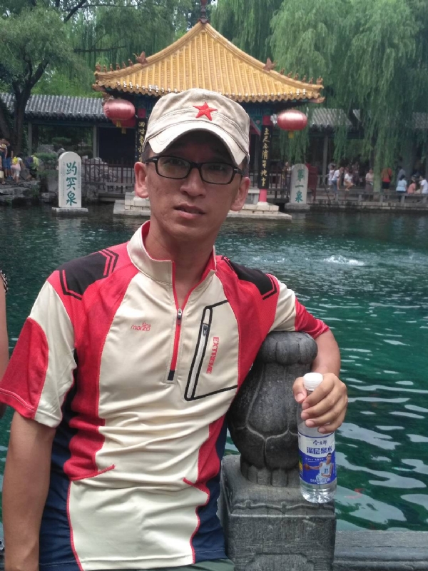 晓峰的第一张照片--闽南相亲网