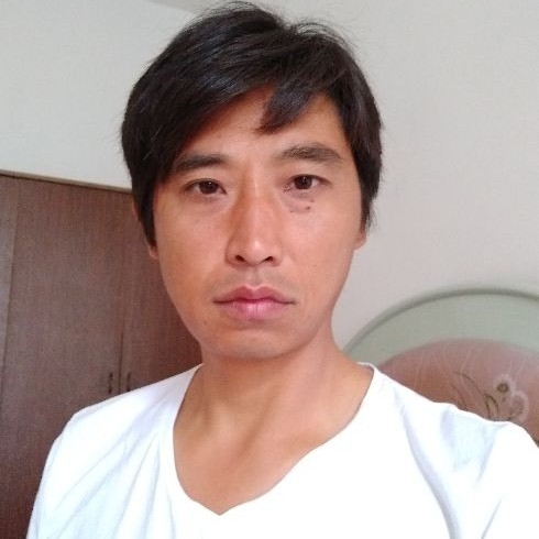 莞尔一笑的第一张照片--闽南相亲网