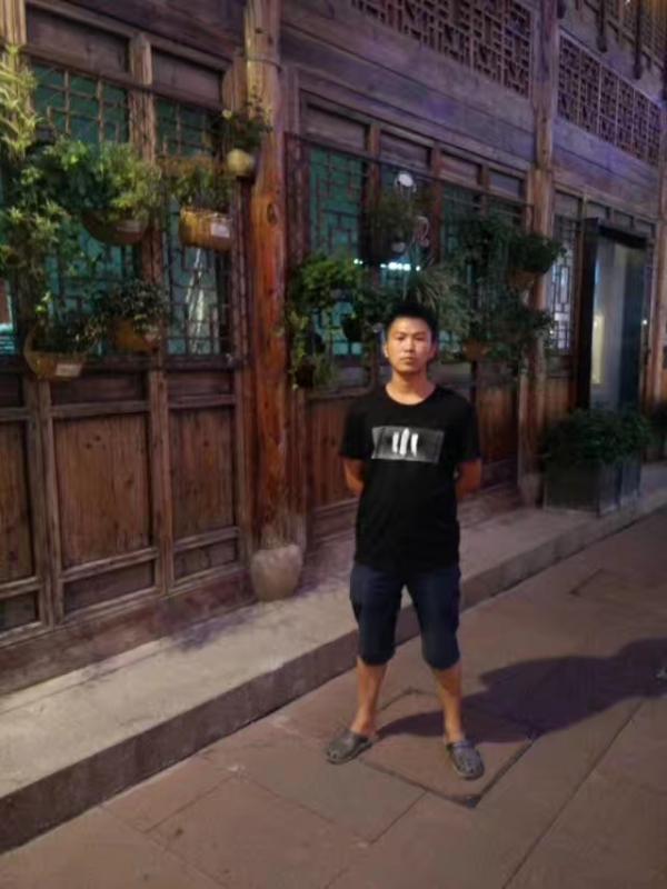 回忆的第一张照片--闽南相亲网