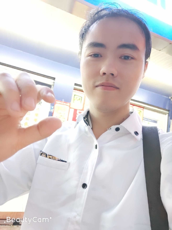 开心就好的第一张照片--闽南相亲网