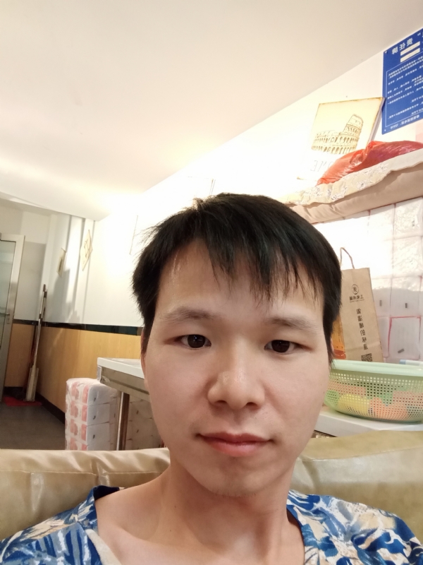 万里无云的第一张照片--闽南相亲网