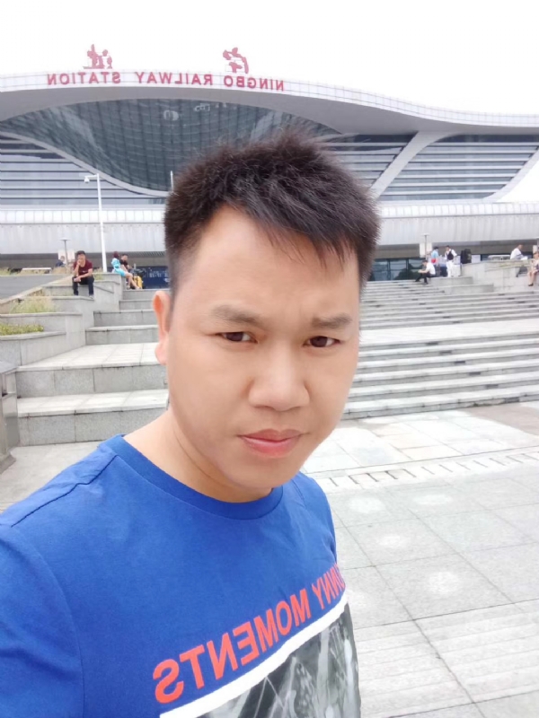 笑对人生的第一张照片--闽南相亲网