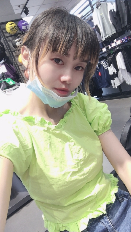 婀娜袅袅的第一张照片--闽南相亲网
