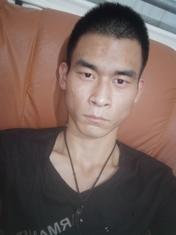 单身狗一枚的第三张照片--闽南相亲网