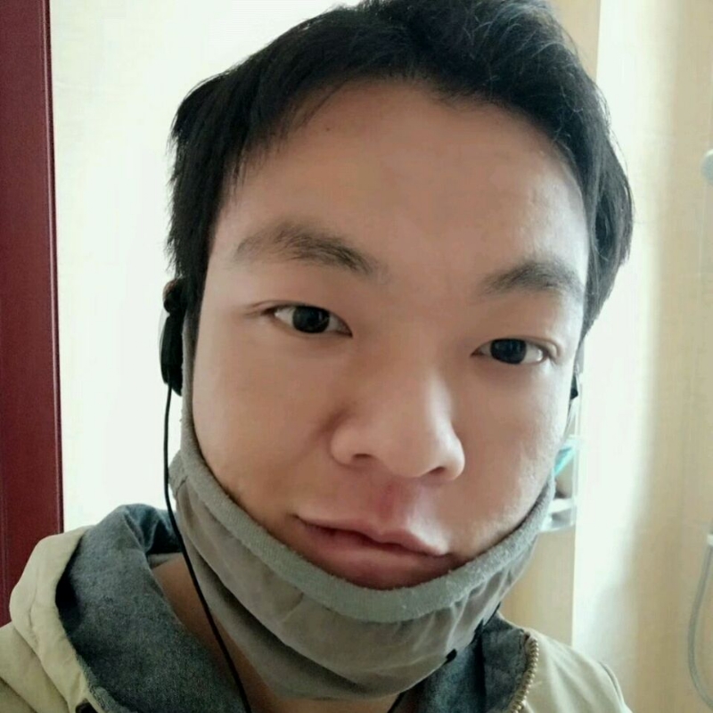泡沫哭泣的第一张照片--闽南相亲网
