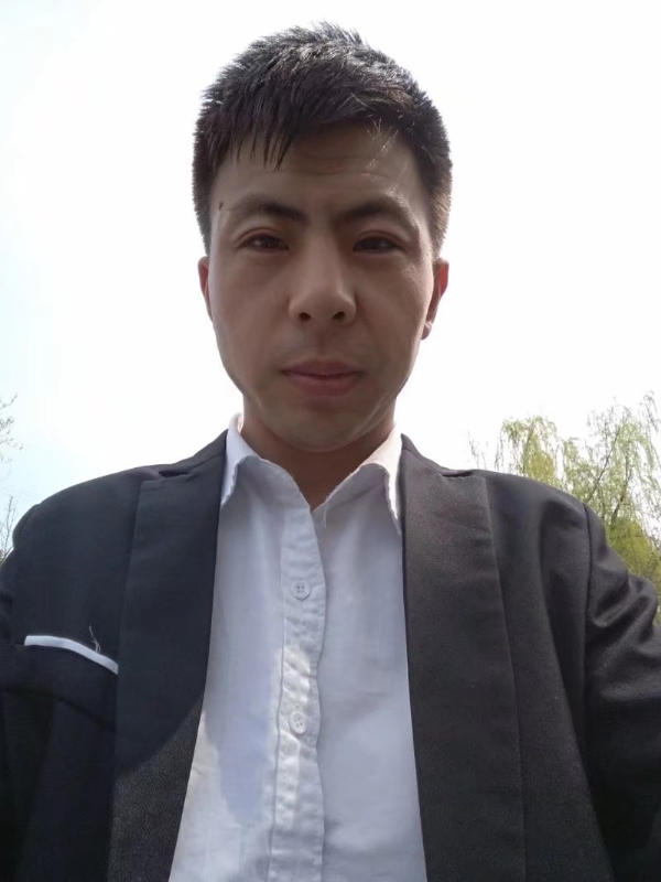 许以飞翔的第一张照片--闽南相亲网