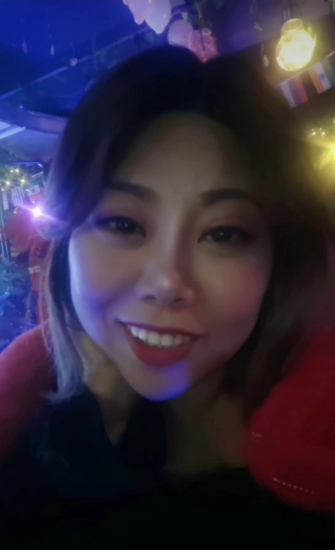 收快递的费仙女的第一张照片--闽南相亲网