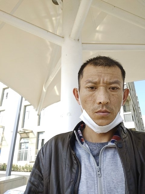 孤狼的第一张照片--闽南相亲网