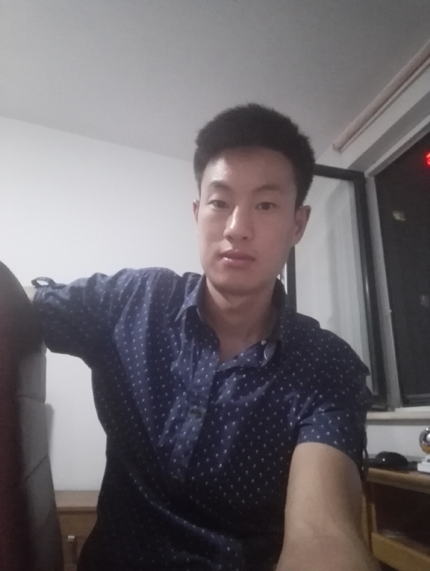 似初的第一张照片--闽南相亲网