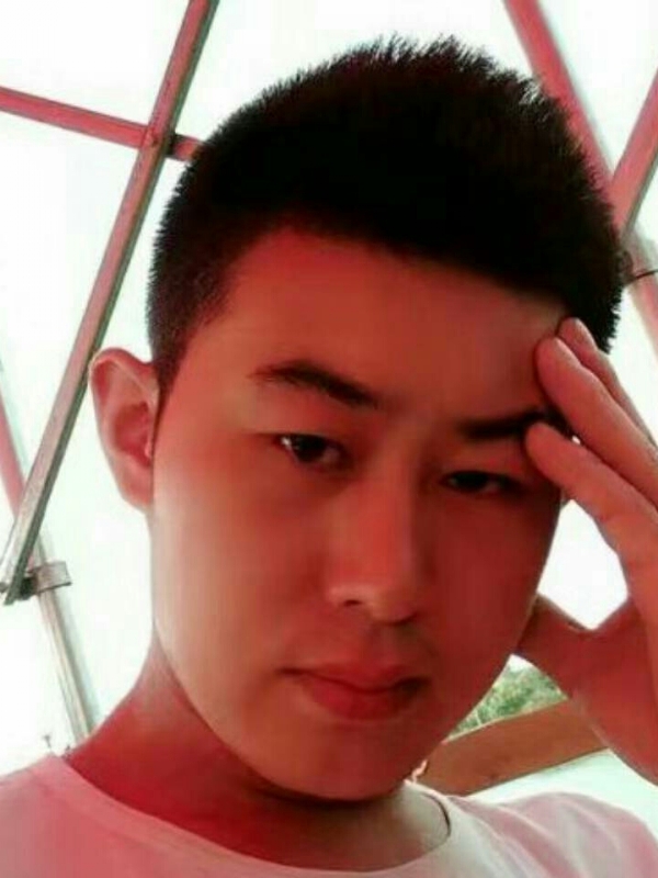 淡漠的第二张照片--闽南相亲网