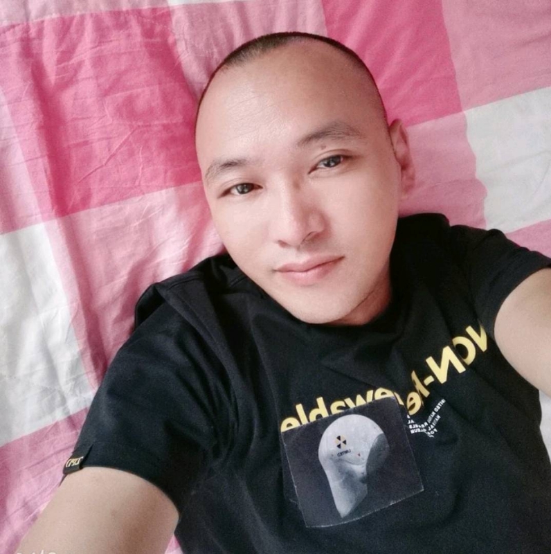 求脱单的第一张照片--闽南相亲网