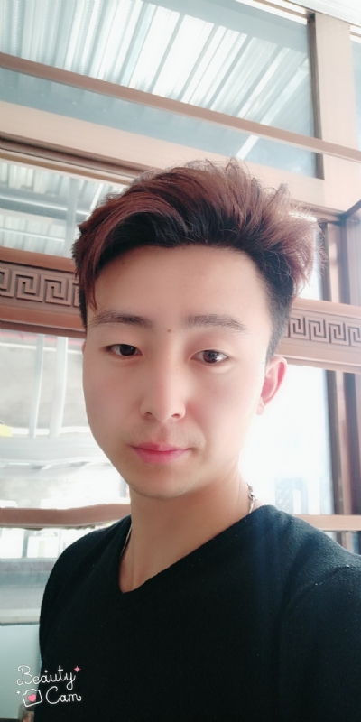 拼命微笑的第二张照片--闽南相亲网