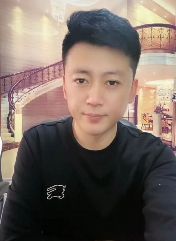 屋顶拾荒人的第三张照片--闽南相亲网