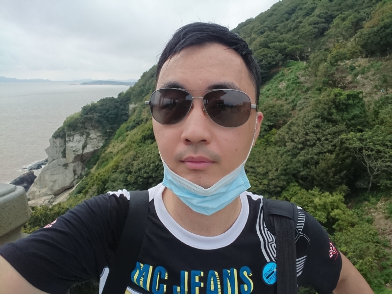 h君的第二张照片--闽南相亲网