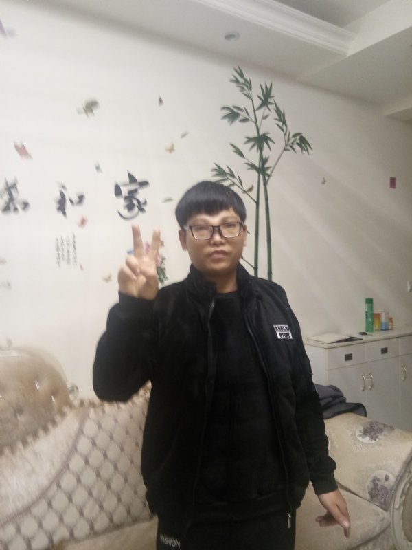 光头强的第一张照片--闽南相亲网