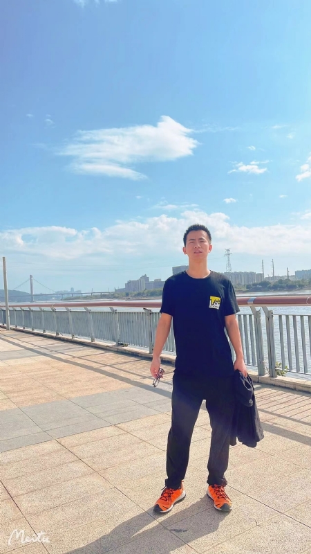 小螃蟹的第一张照片--闽南相亲网