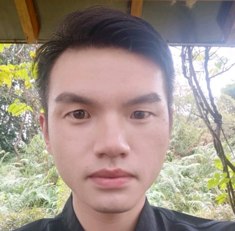 彬彬有礼的第一张照片--闽南相亲网