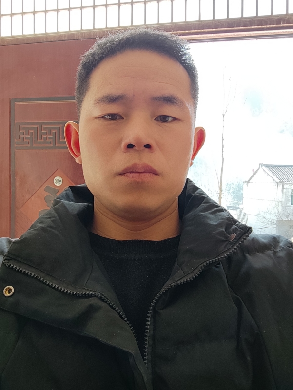 勇敢的成长的第一张照片--闽南相亲网