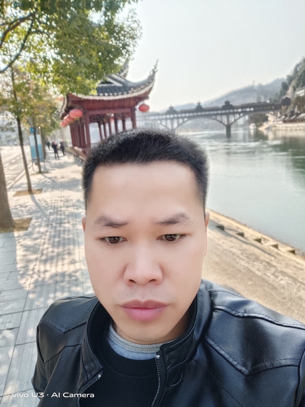 啊锦的第一张照片--闽南相亲网