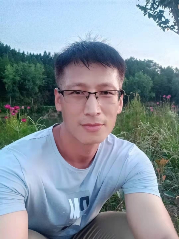 零零柒的第一张照片--闽南相亲网