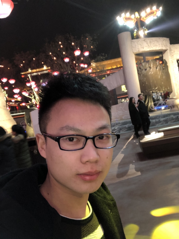 吃葡萄不吐葡萄皮的第一张照片--闽南相亲网
