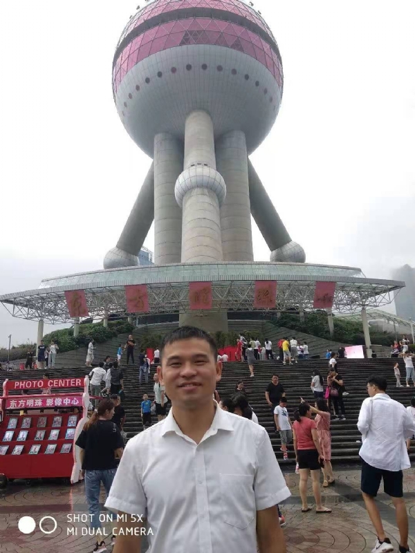 小猫吃老鼠的第一张照片--闽南相亲网