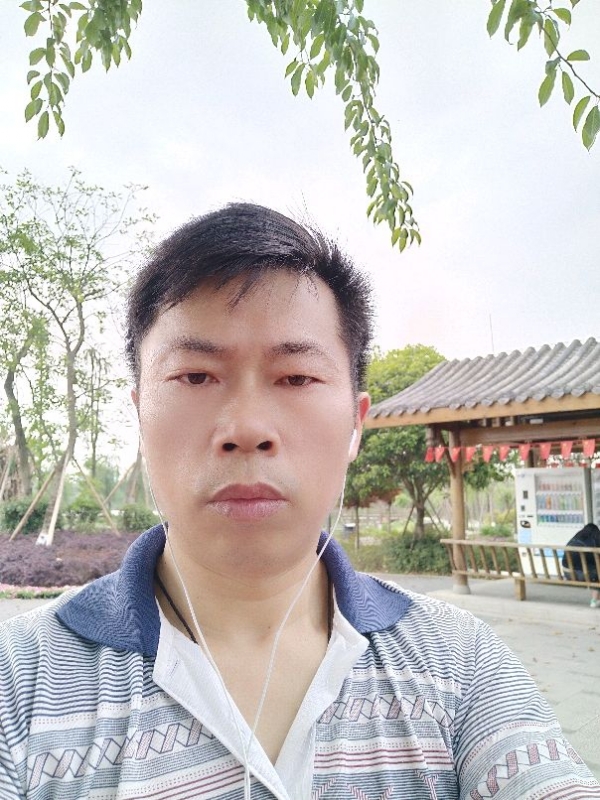 一个人的孤单的第一张照片--闽南相亲网