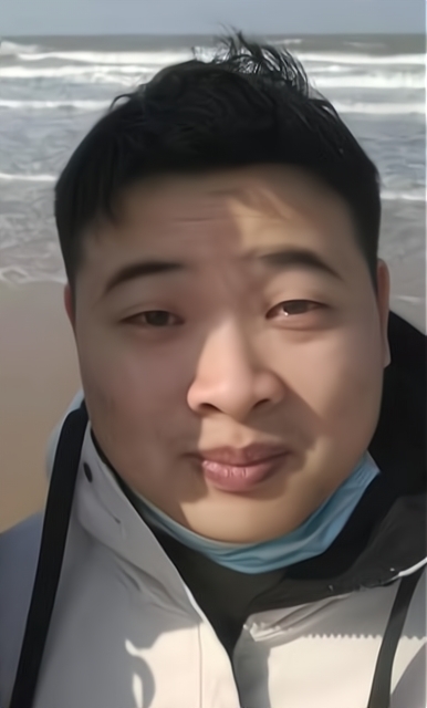 野生设计师的第一张照片--闽南相亲网