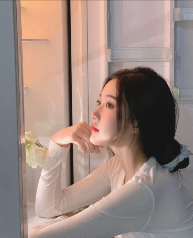 風吹過臉頰的第一张照片--闽南相亲网