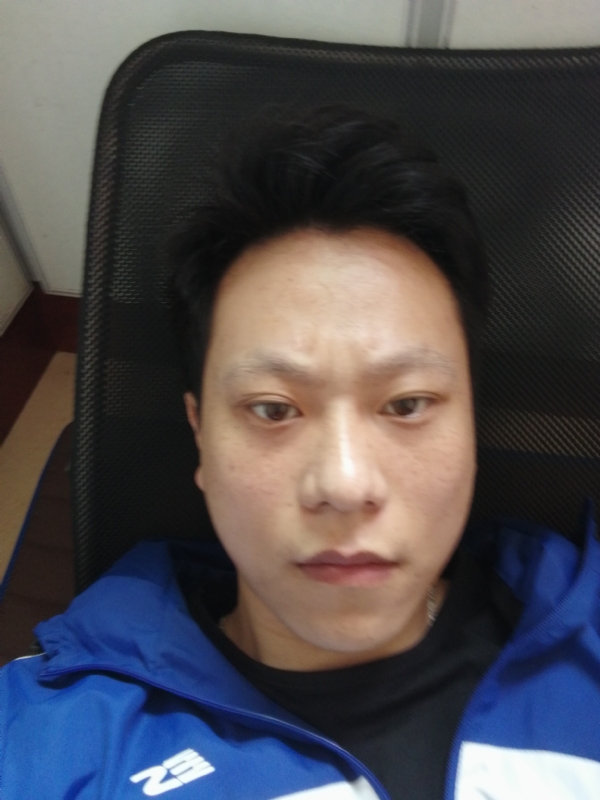 爱上的感觉的第一张照片--闽南相亲网